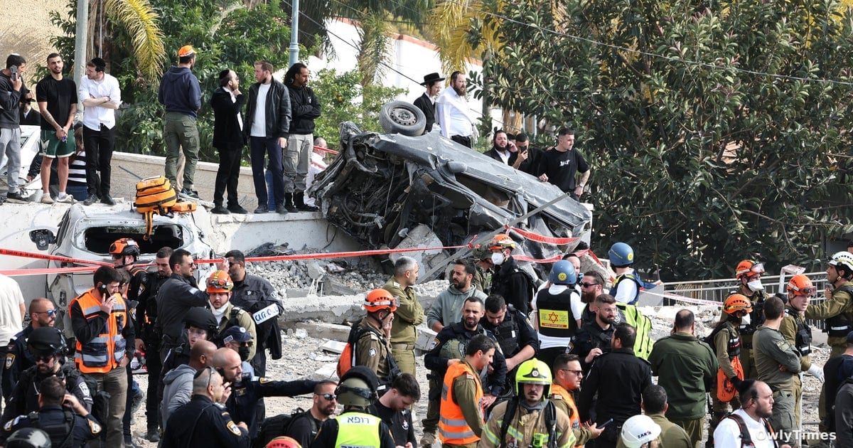 Khamenei's Death: Analysis of US-Israel's High-Stakes Shift