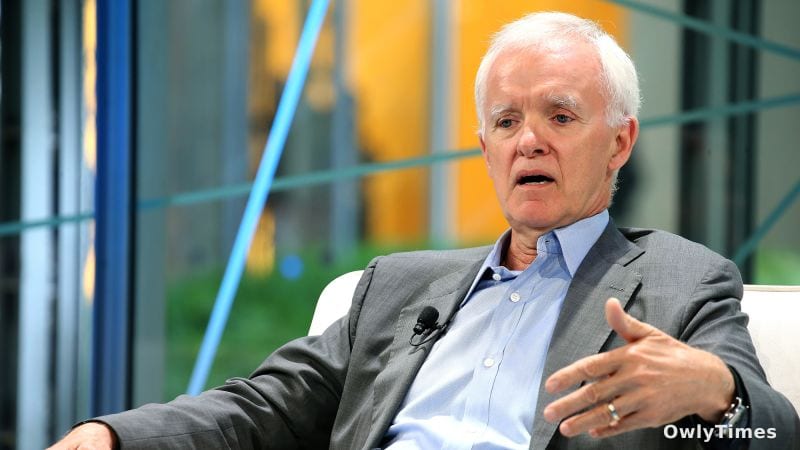 Kerrey's Exit: Epstein Links Signal Risk for Clean Energy Funds