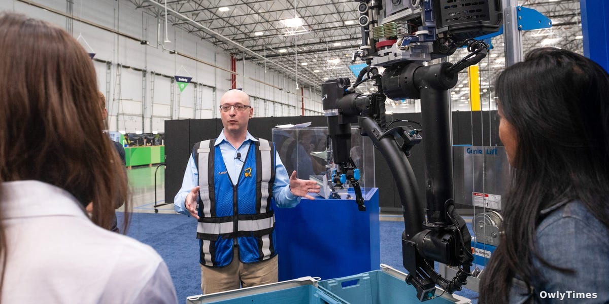 Amazon's Robot Failure: AI Fulfillment's High Stakes