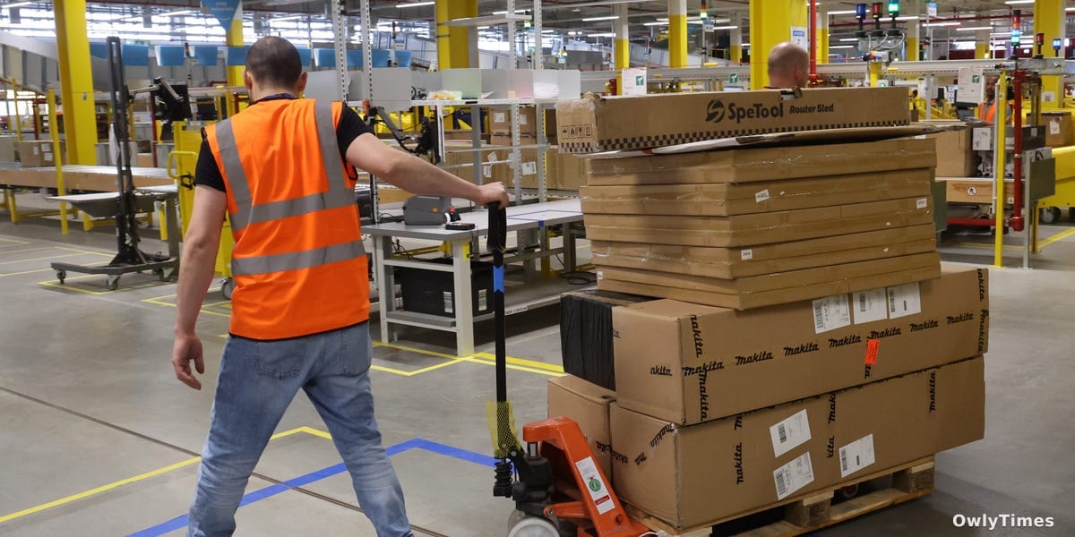 Amazon in Abu Dhabi: Geopolitical Stakes Rise for $600M Bet