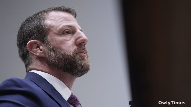 Mullin at DHS: Trump's Shift in Funding Fight & Border Control