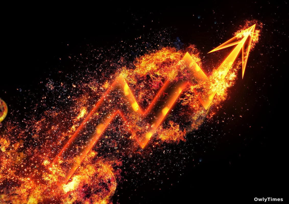 ServiceNow and Fiber Firms Surge as AI Bottleneck Shifts Hardware Focu