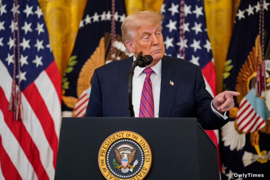 Iran Conflict: Trump's Strategy Falters – Political Impact