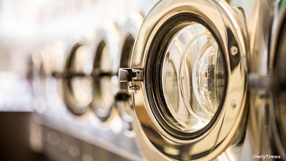 Public Health Clinics Move Into Laundromats to Reach Patients
