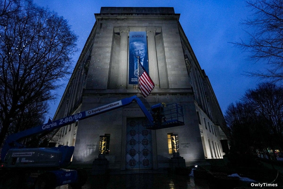Trump DOJ Banner: A Signal of Eroding Independence?