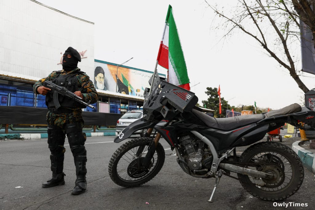 Iran Crisis: Trump's Rhetoric & the Risk of Miscalculation