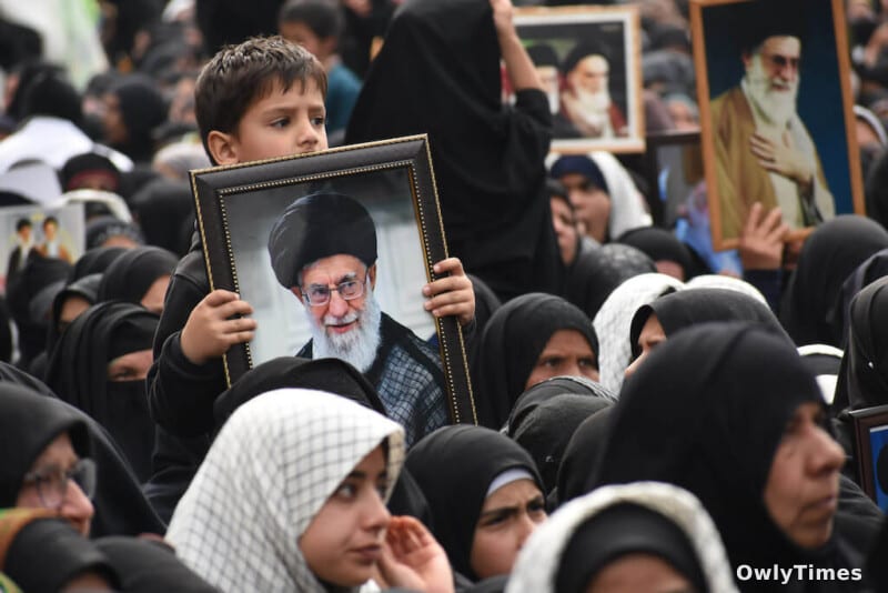 Iran Succession: Khamenei's Son & a Power Shift Analyzed