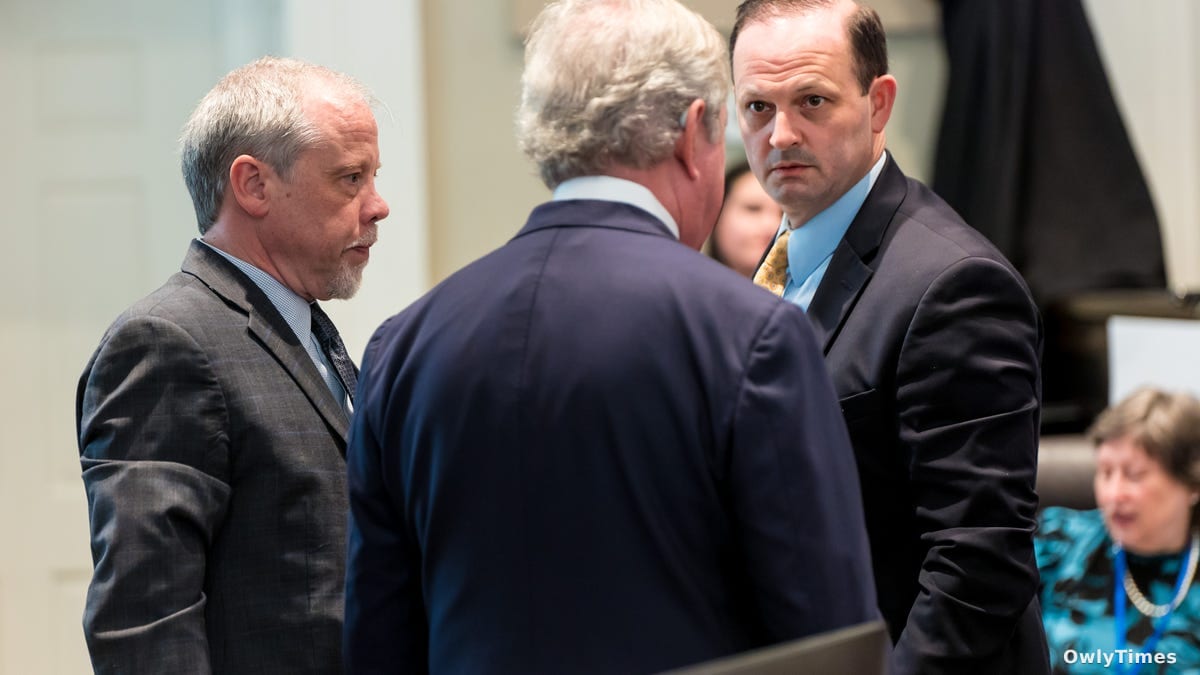AG Wilson weighs death penalty in Murdaugh retrial amid governor bid