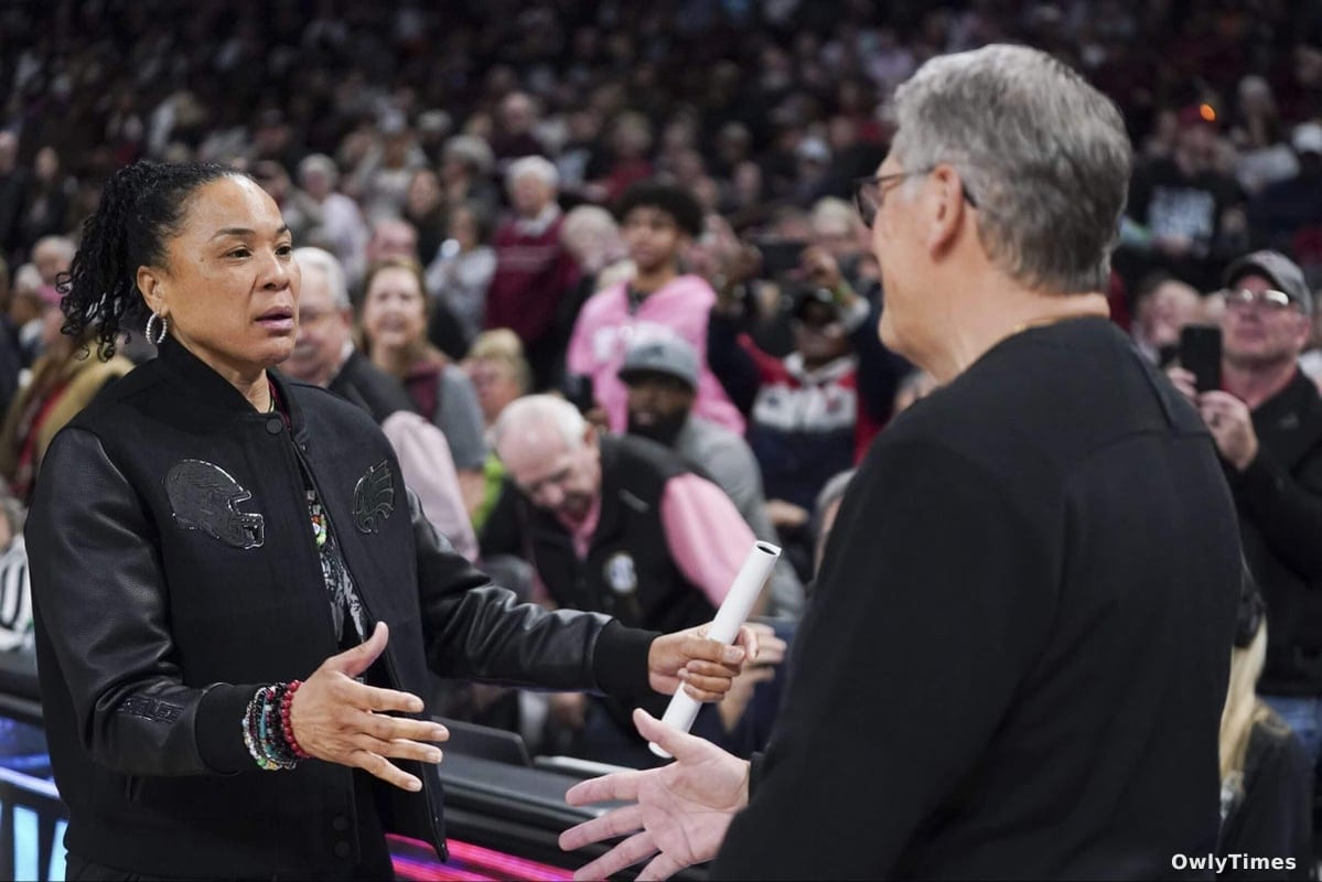 Summitt’s Demand: A Shift in Women’s Basketball Power