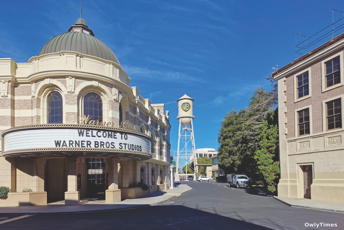 Paramount's $650M Fee: What Warner Bros. Deal Signals