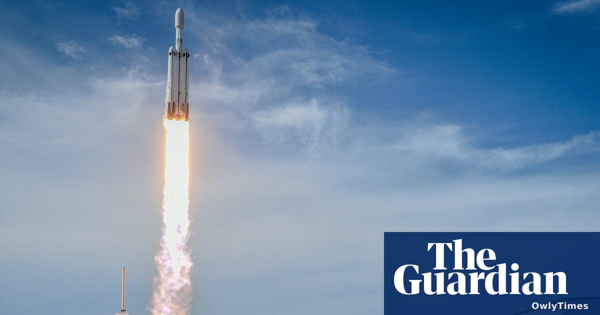 SpaceX stock falls below $135 IPO price for first time
