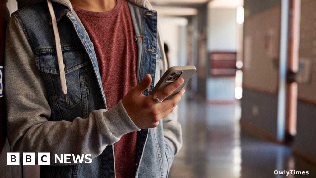 UK Social Media Ban: A Political Calculation? Analysis.