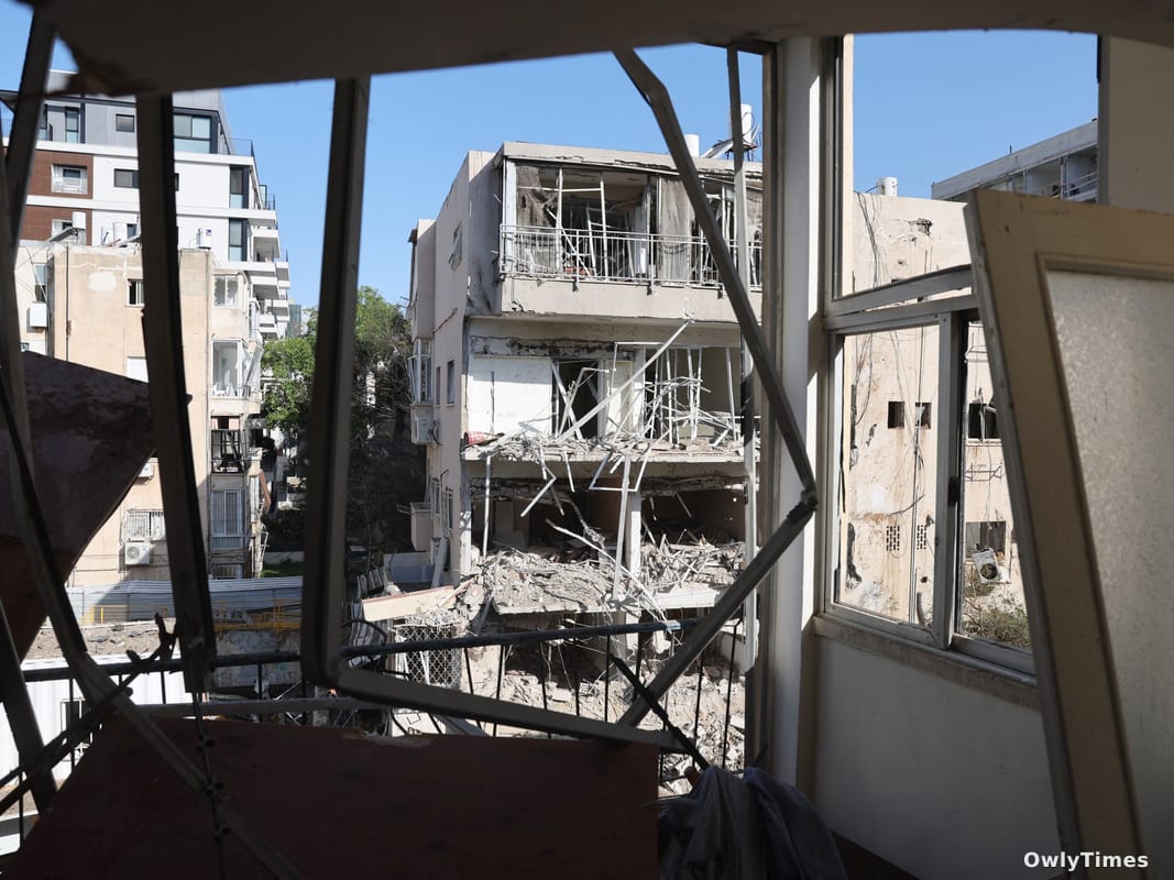 Iran-Israel: Civilian Strikes Signal a Dangerous New Phase