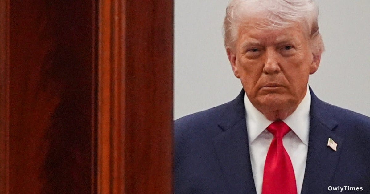 Trump’s Iran Threats: Coercion & Hormuz Strait Impact
