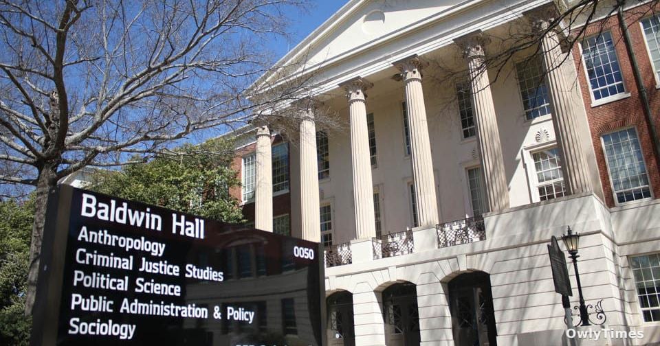 UGA Classrooms: A Political Divide Signal? Analysis.