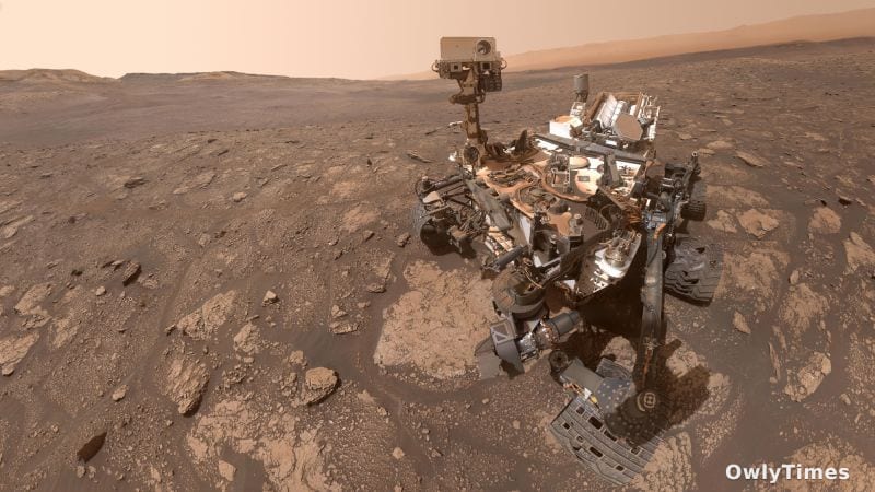 Curiosity Finds Ancient Organic Molecules in Gale Crater