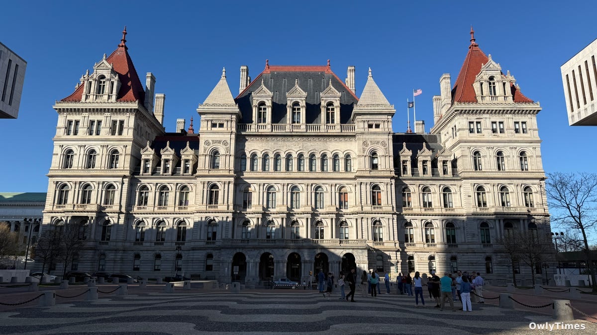 460,000 New Yorkers Face Health Coverage Loss as Budget Talks Stall