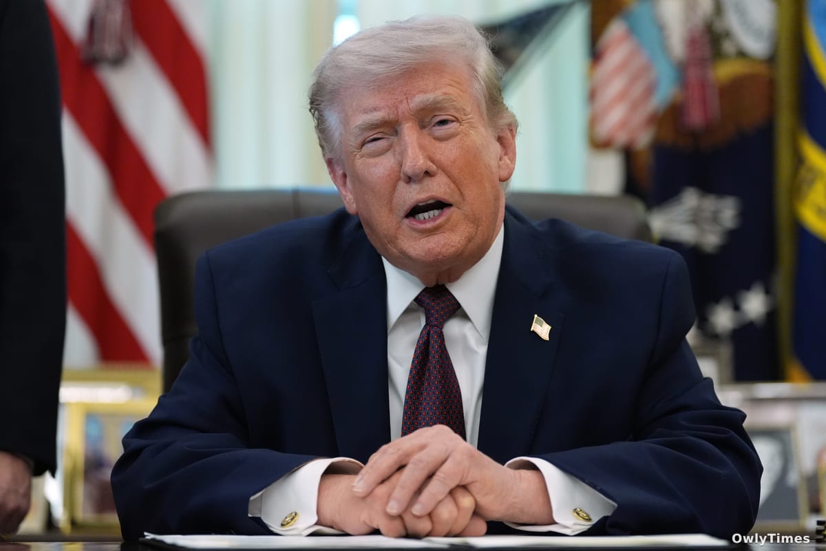 Trump's Iran Strategy: Power Projection & Rising Stakes