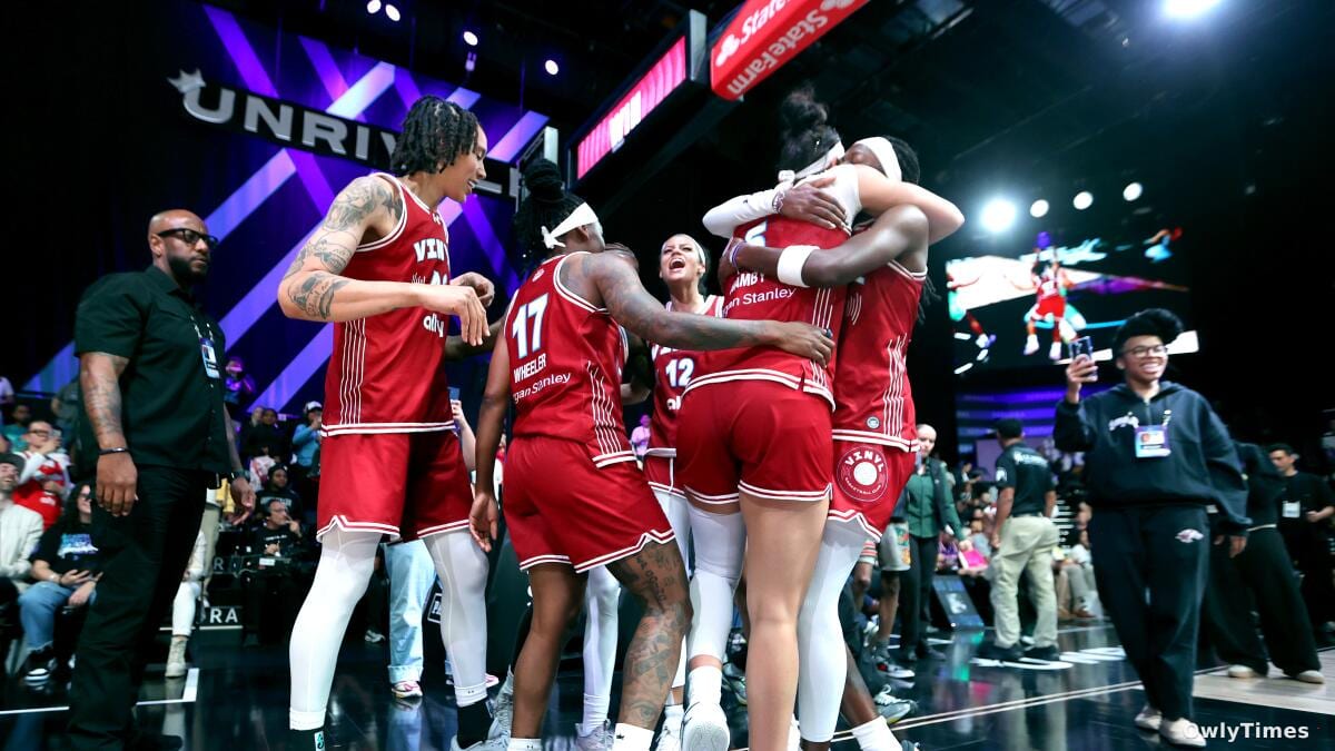 Hamby's Shot: Vinyl's Upset & WNBA Playoff Shift