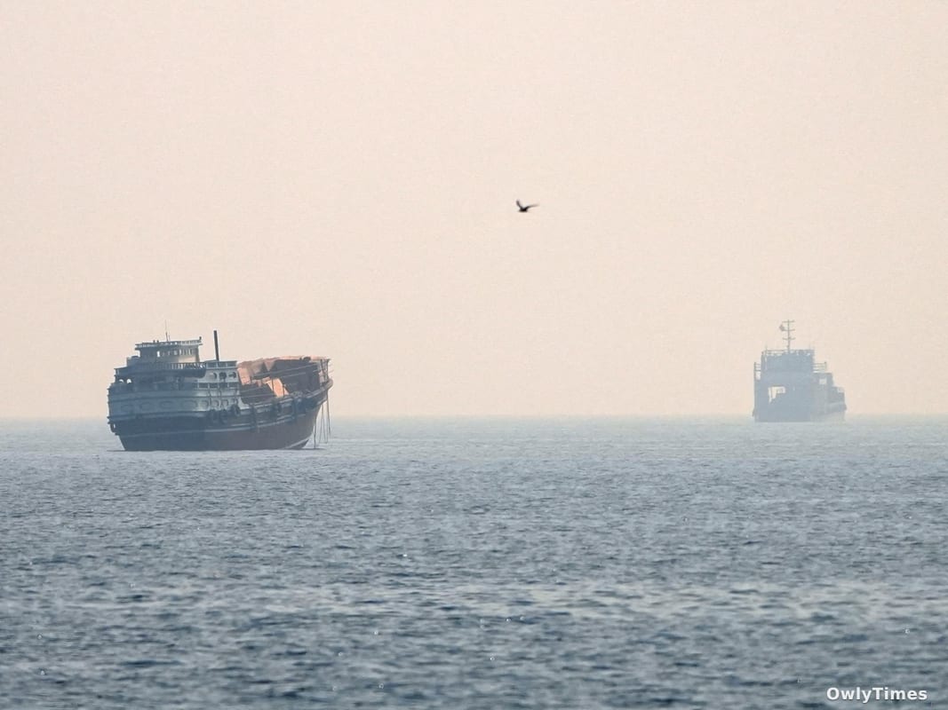 U.S. Airstrikes in Iran Threaten Global Oil Flow Through Hormuz