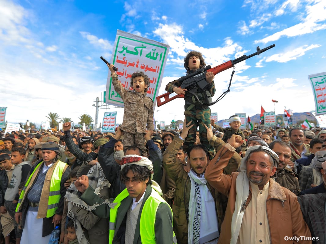 Houthis' Israel Attack: A Signal of Shifting Yemeni Power?