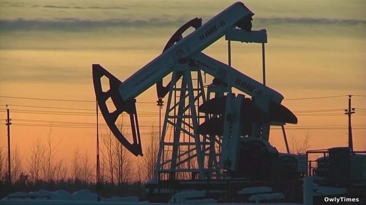Brent Crude Hits $92 as Trump Extends Strait of Hormuz Blockade
