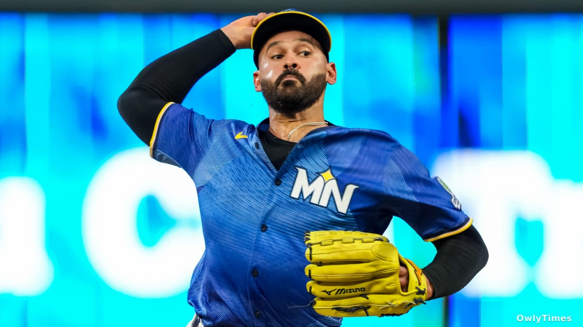 Twins' Postseason Odds Plunge: López Injury's $43M Impact