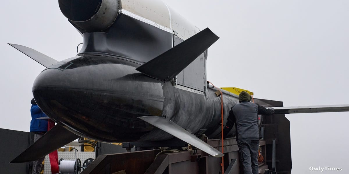 Ukraine's New Missile: Impact of 800+ Mile Range 🚀