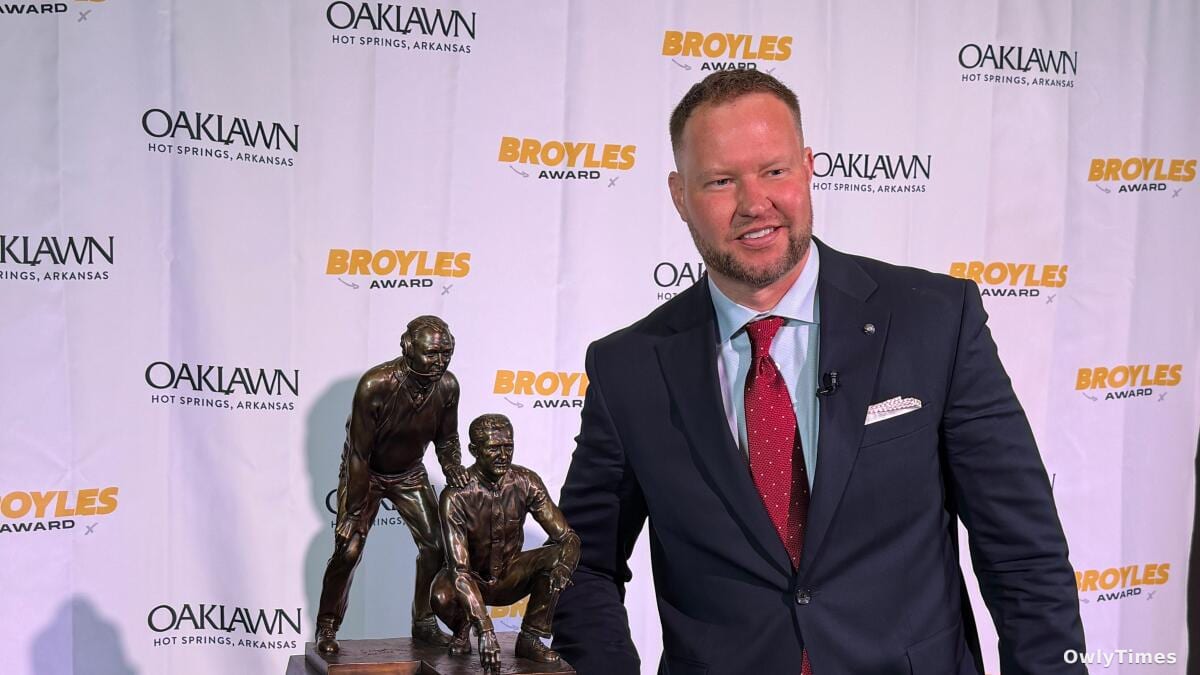 Haines' Broyles Win: A Signal of Indiana's Defensive Shift