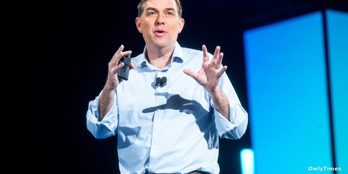 AWS Targets Software Market With New Apps Amid $128B Revenue Push