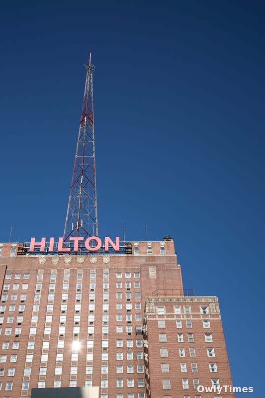 Paris Hilton's $4B Empire: AI & the Branding Stakes