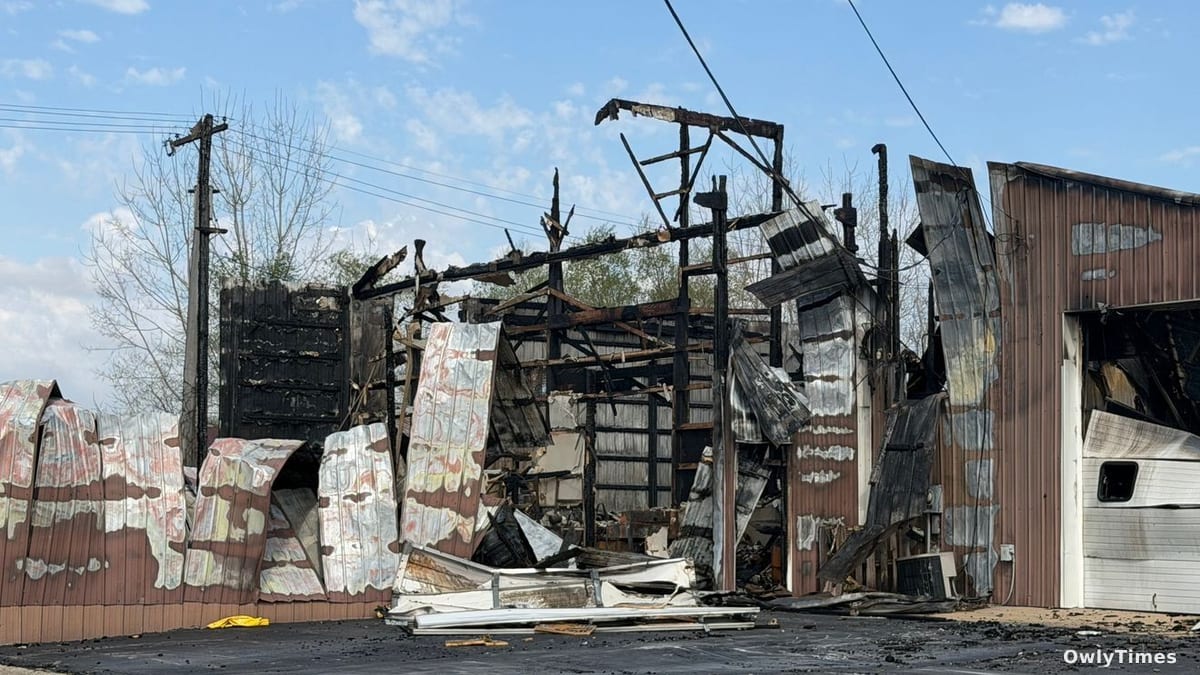 Lightning Strike Destroys AAA Mattress Warehouse in Mishawaka