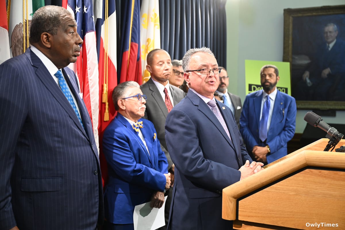 Texas HUB Program: Lawsuit Signals $4B Impact & Power Shift