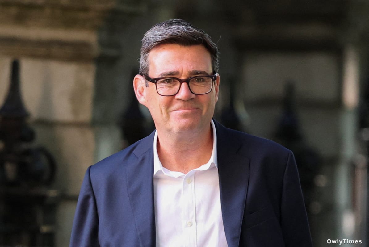 Andy Burnham plots move to replace Starmer with Manchester model
