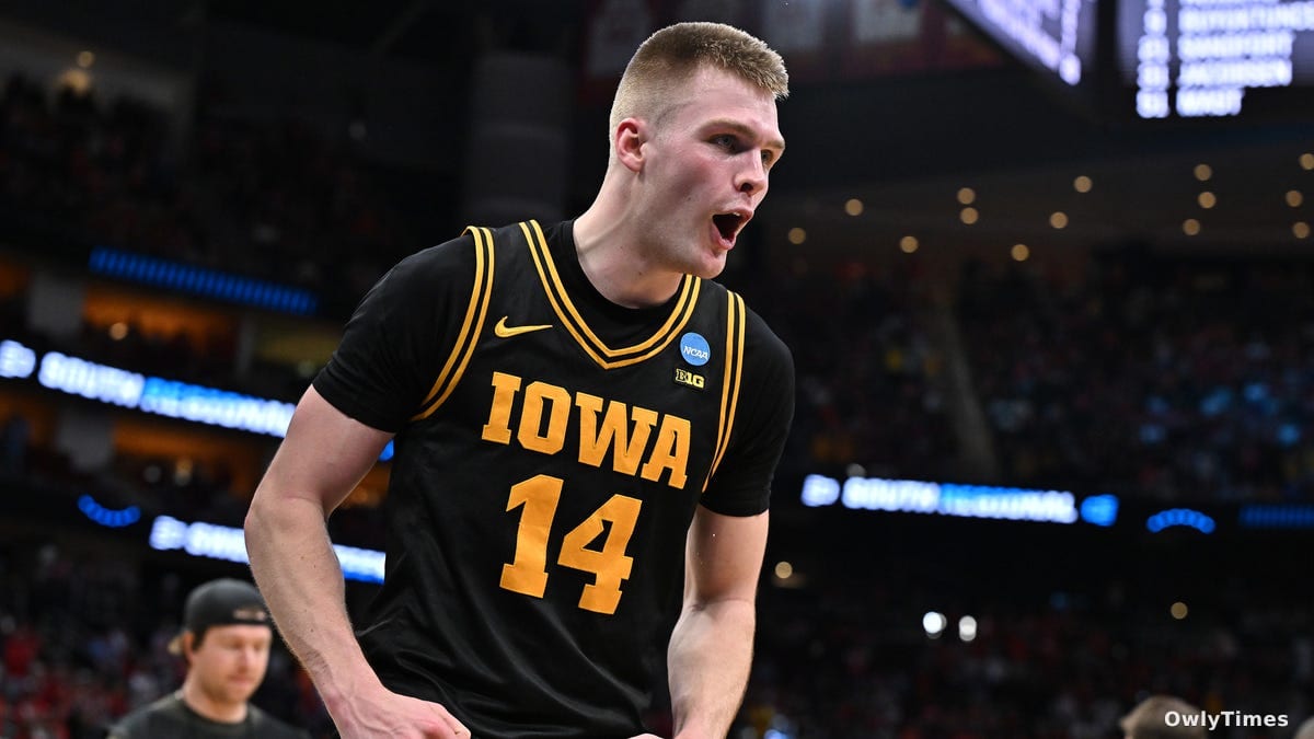 Folgueiras hits winning 3-pointer as Iowa upsets Florida 73-72