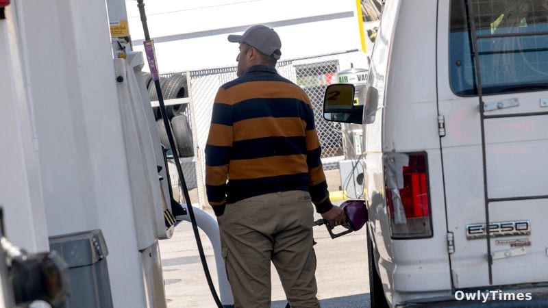 GOP Leaders Move to Distance Iran Conflict From Rising Fuel Prices