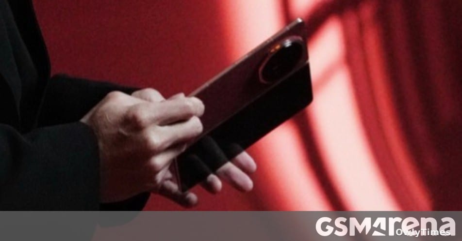 Honor Magic V6: A Foldable Phone Shift Before MWC?