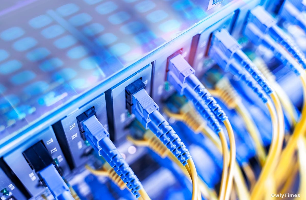 AI's Hidden Winners: Infrastructure Stocks Surge Ahead